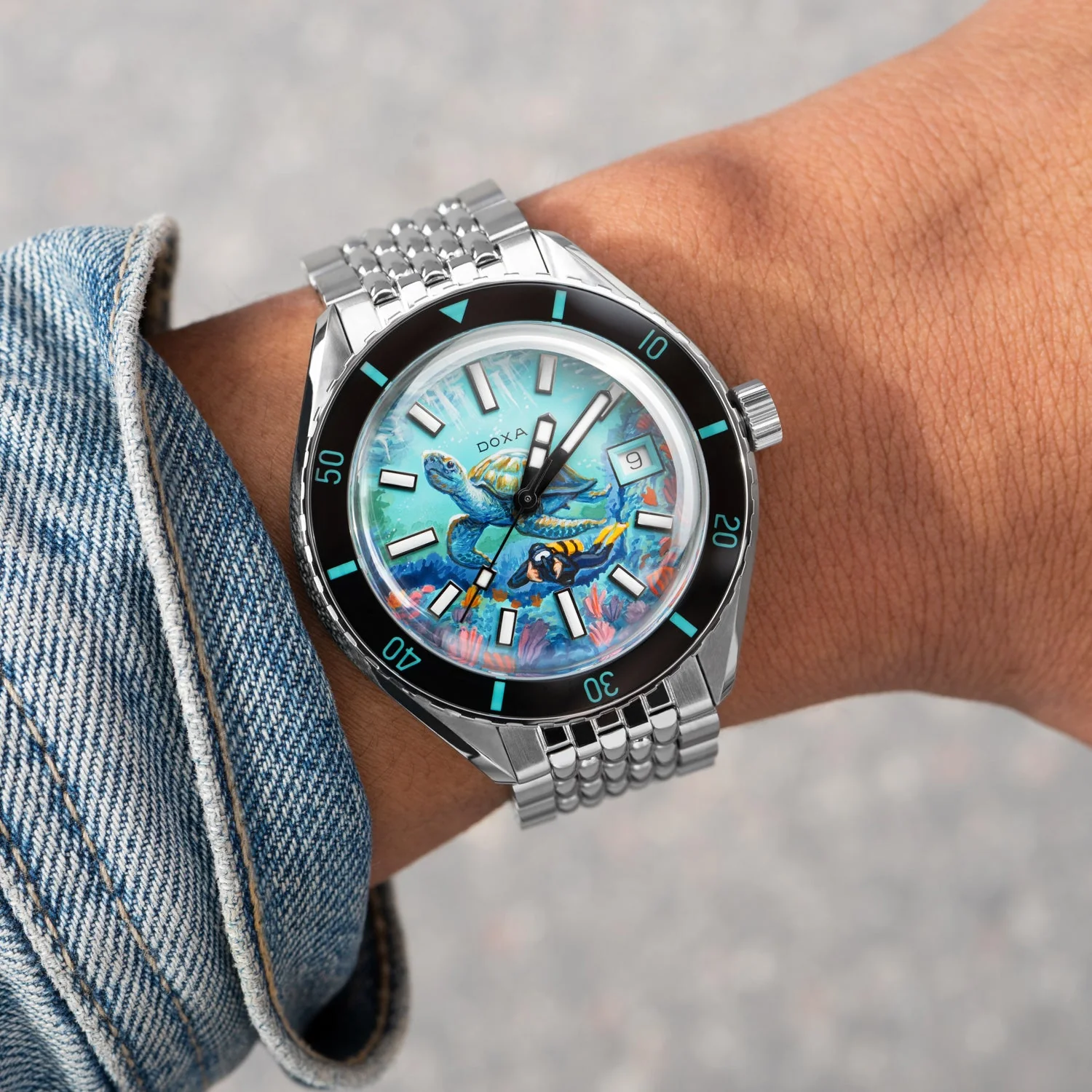 DOXA Aquamarine Reef Turtle - Image 7