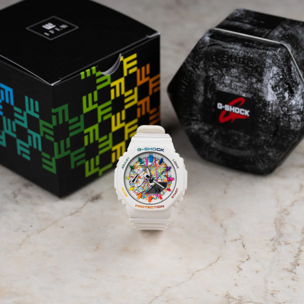 G-Shock CasiOak Mini Freak Rainbow - Image 8