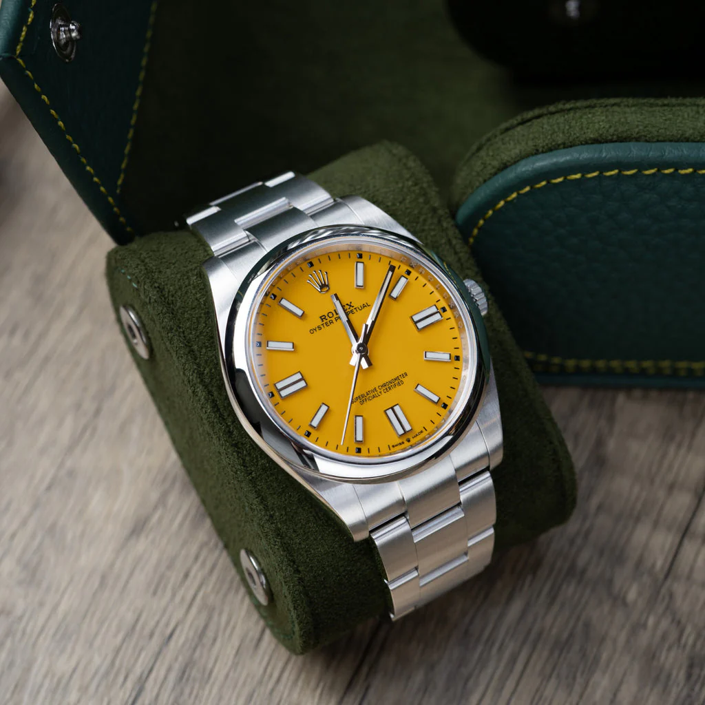 Olive Watch Roll – Three Watches - Image 5