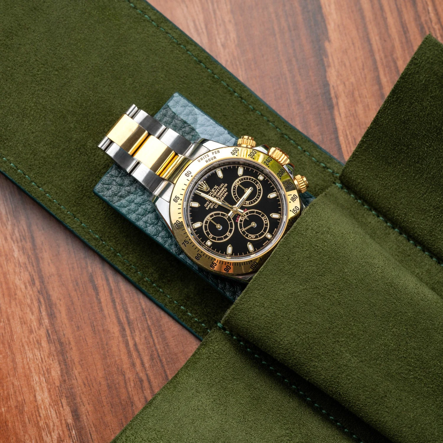 Verdant Camo Chronovault - Image 6